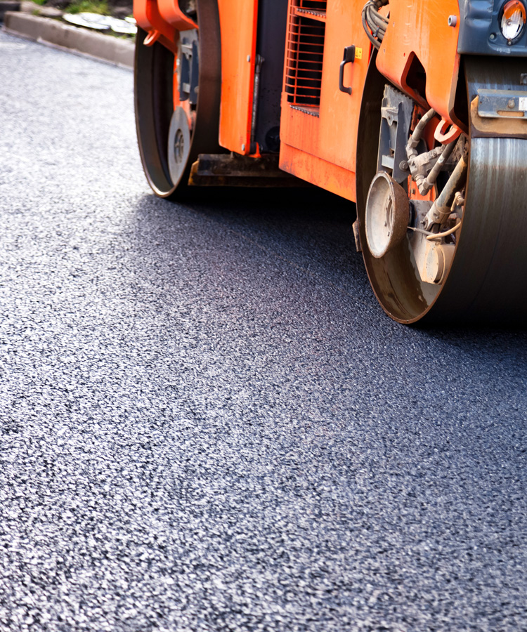 Contractor specializing in paving in Drummondville
